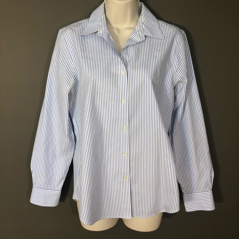 "Easy care" Jones New York button down, S